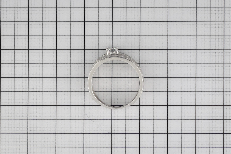 Paveikslėlis Sidabrinis žiedas su cirkoniais 16,5 mm