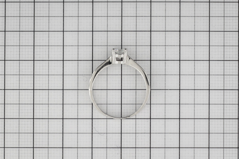 Paveikslėlis Sidabrinis žiedas su cirkoniu 18 mm