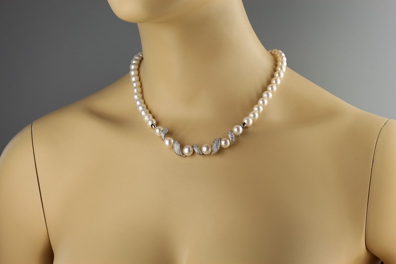 Paveikslėlis Vėriniai iš perlų 40-45 cm