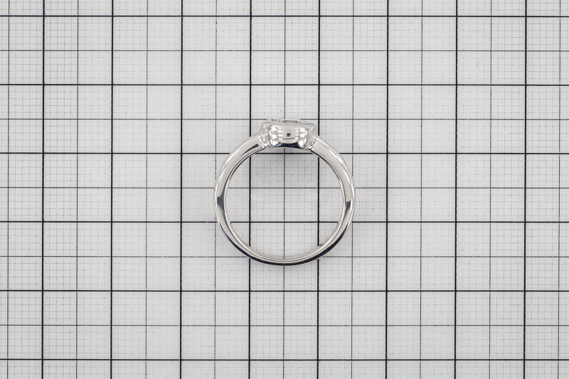 Paveikslėlis Sidabrinis žiedas su cirkoniu 16,5 mm