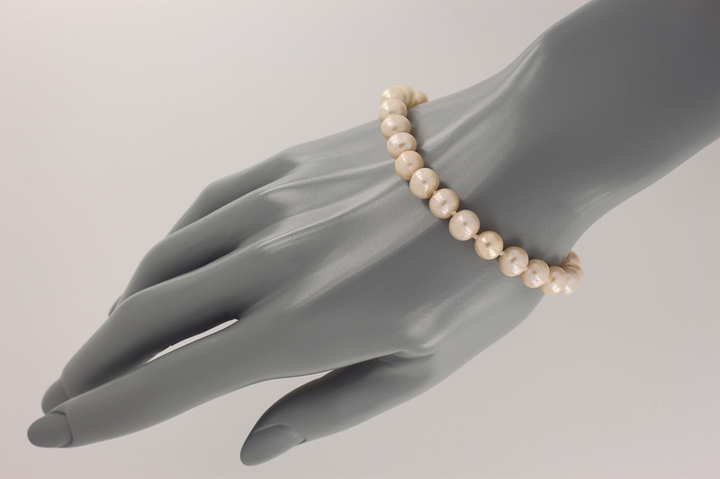 Paveikslėlis Sidabrinė apyrankė su perlais 18-23 cm