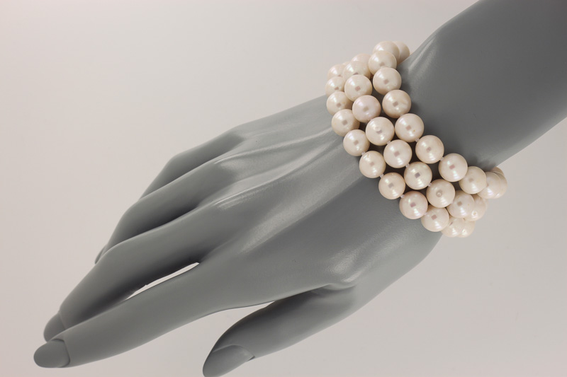 Paveikslėlis Sidabrinė apyrankė su perlais 19 cm