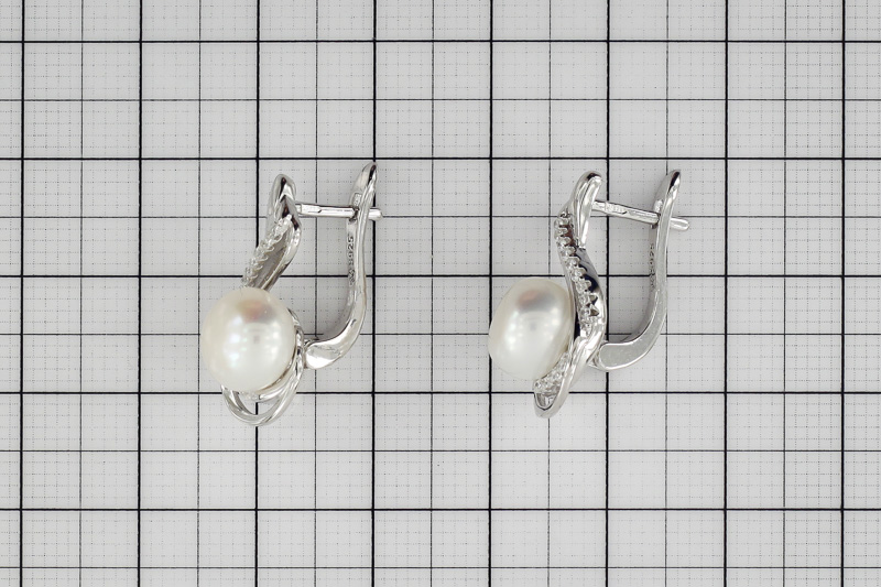 Изображение Серебряные серьги с жемчугом и цирконами