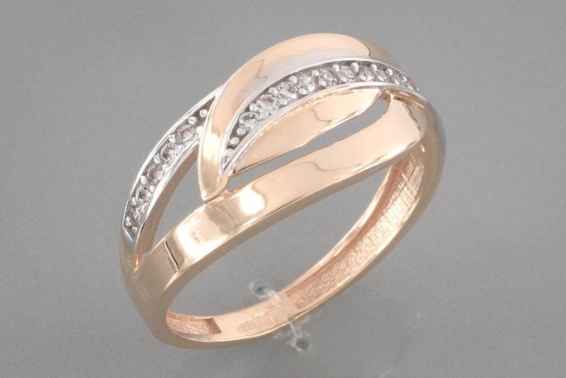 Изображение Золотое кольцо с цирконами 16,5 мм