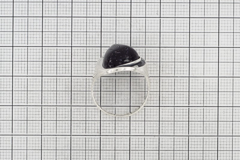 Paveikslėlis Sidabrinis žiedas su sint. dykumos akmeniu 18,5 mm