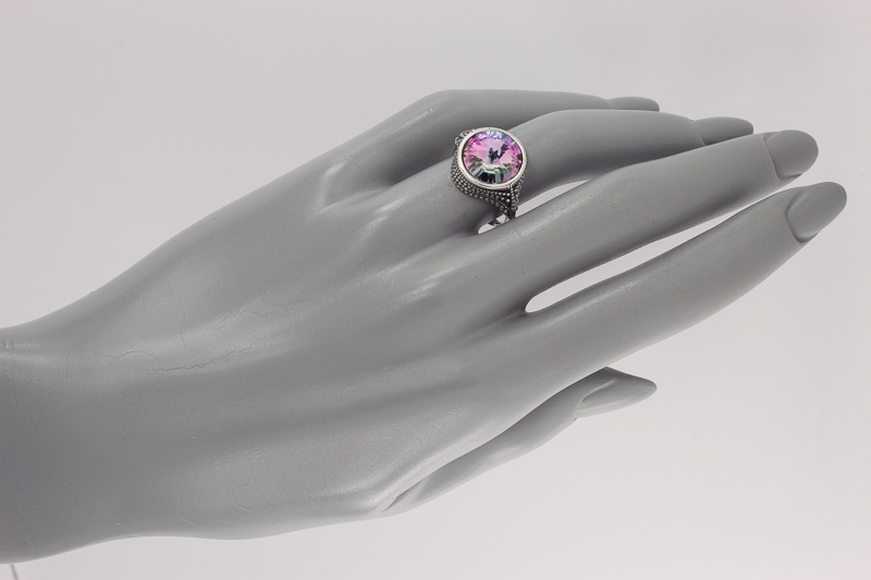 Изображение Серебряное кольцо с кристаллом Swarovski 18 мм