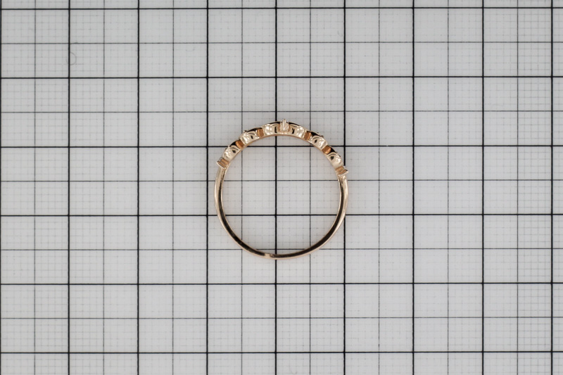 Paveikslėlis Auksinis žiedas su cirkoniais 17 mm