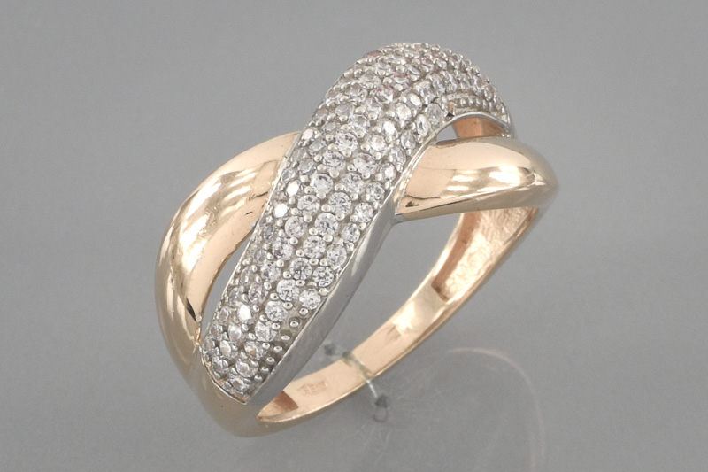 Изображение Золотое кольцо с цирконами 17 мм