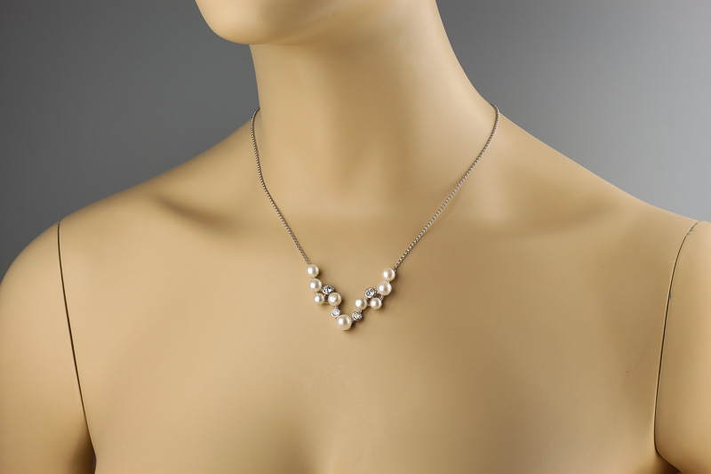 Paveikslėlis Sidabrinė grandinėlė su perlais ir cirkoniais 42-49 cm