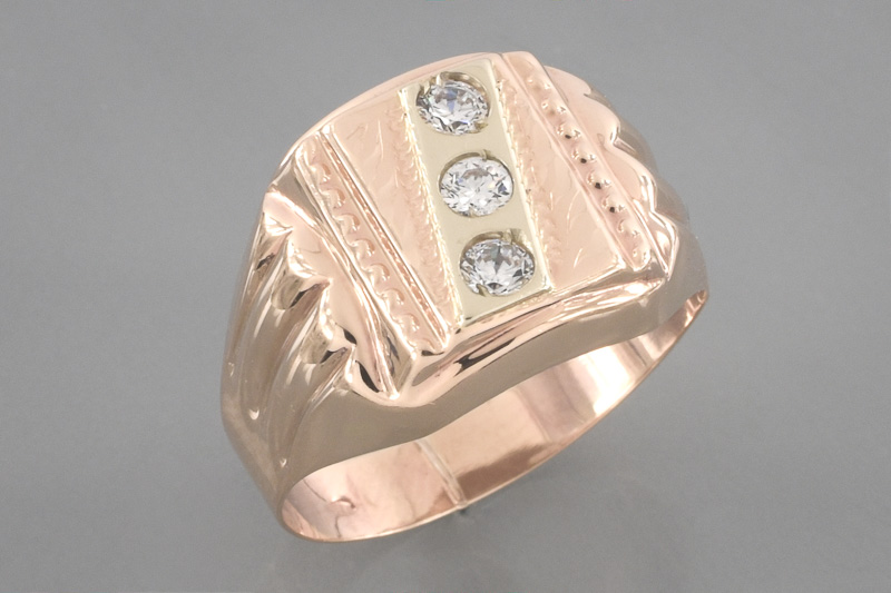 Paveikslėlis Auksinis žiedas su cirkoniais 21 mm