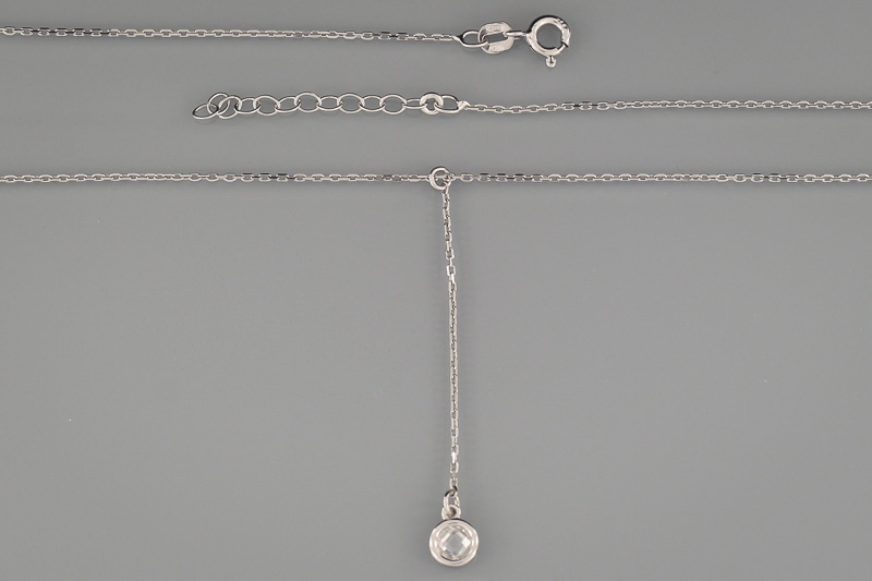 Изображение Серебряная цепочка с цирконом 42-45 см