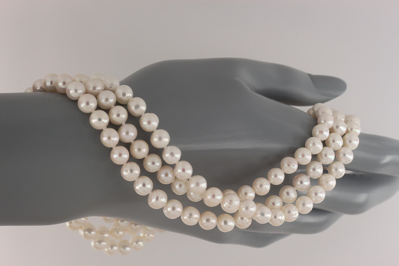 Paveikslėlis Vėriniai iš perlų 38 cm