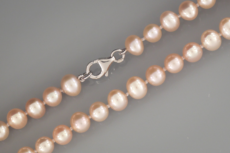 Paveikslėlis Vėriniai iš perlų 48 cm