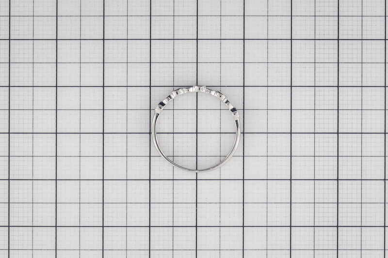 Изображение Кольцо из белого золота с цирконами 16,5 мм