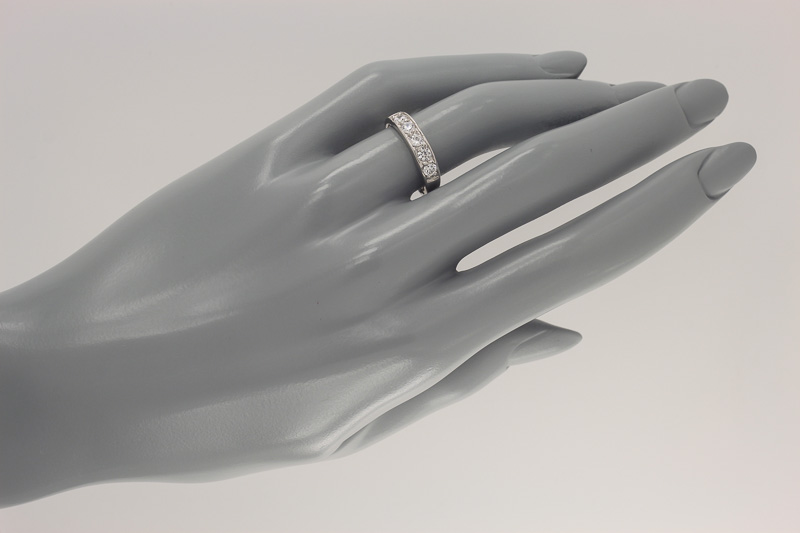Изображение Серебряное кольцо с цирконом 17 мм