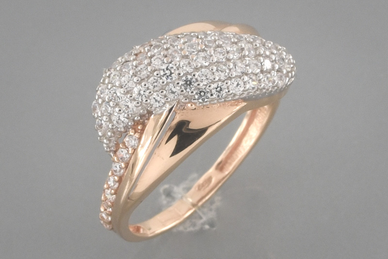 Изображение Золотое кольцо с цирконами 15 мм