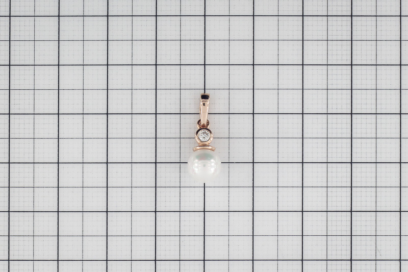 Изображение Подвеска из позолоченного серебра с жемчугом и цирконом 