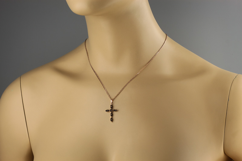 Изображение Католический крестик из позолоченного серебра с раухтопазами