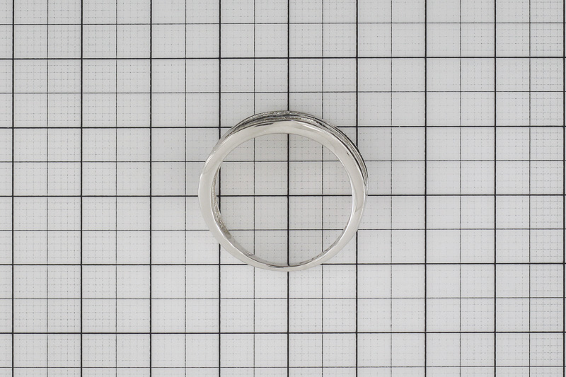 Paveikslėlis Sidabrinis žiedas su cirkoniais 19,5 mm