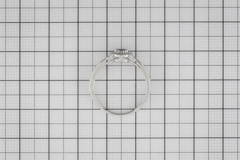 Paveikslėlis Sidabrinis žiedas su cirkoniais 18 mm