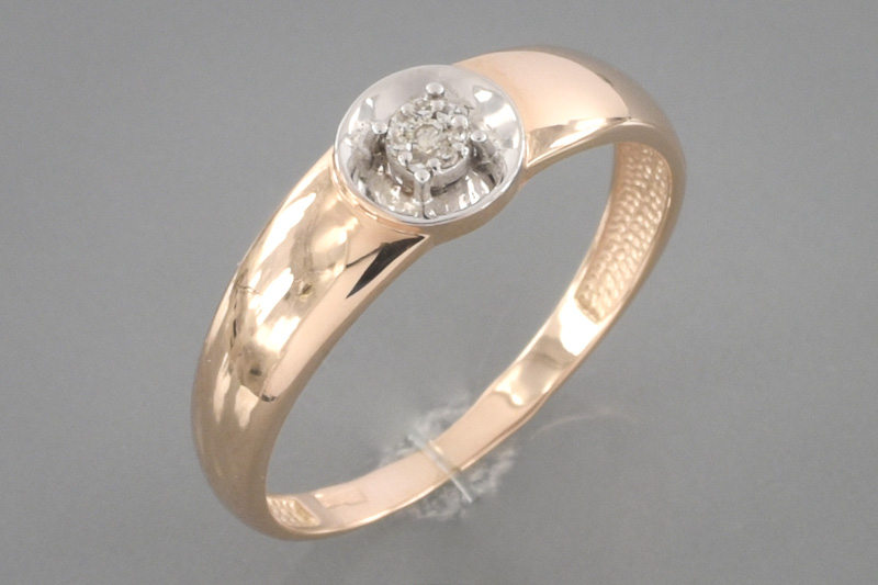 Изображение Золотое кольцо с бриллиантами 17 мм