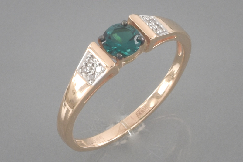Paveikslėlis Auksinis žiedas su briliantais ir sint. smaragdu