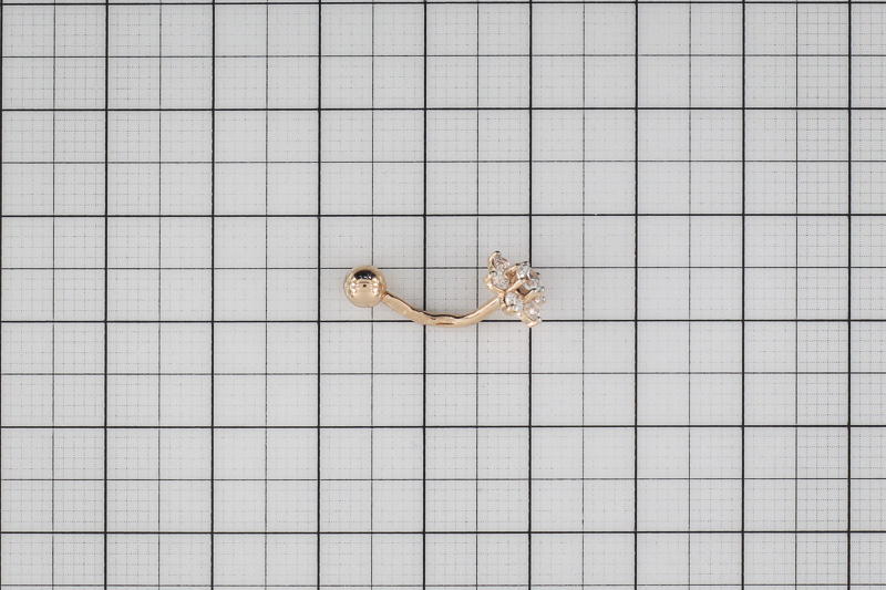 Paveikslėlis Auksinis auskaras į bambą su cirkoniais