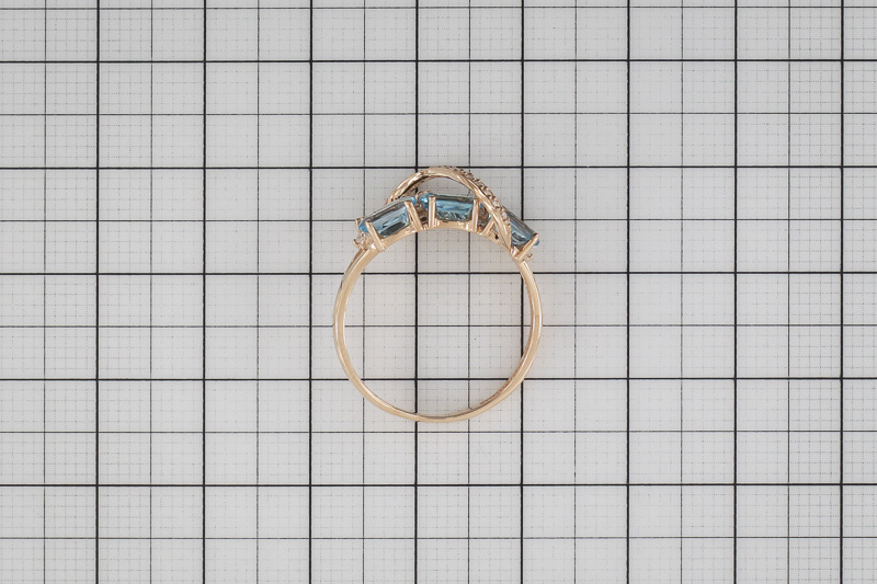 Изображение Золотое кольцо с топазами London и топазами