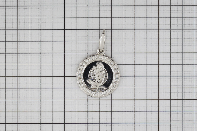 Изображение Серебряная подвеска с цирконами "Дева"