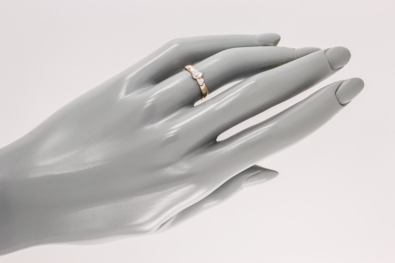 Изображение Золотое кольцо с бриллиантом 16 мм