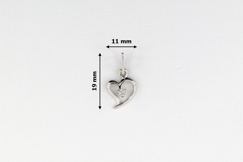 Изображение Подвеска из белого золота с бриллиантом "Сердце" 