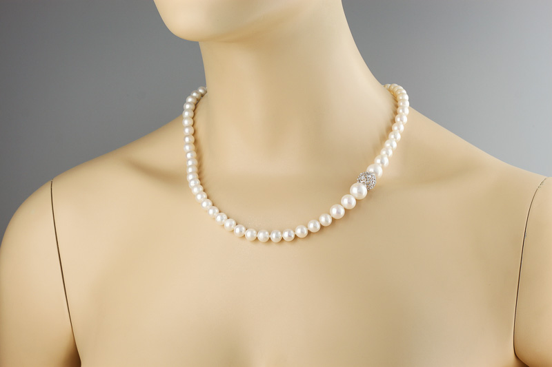 Paveikslėlis Vėriniai iš perlų 42-45 cm