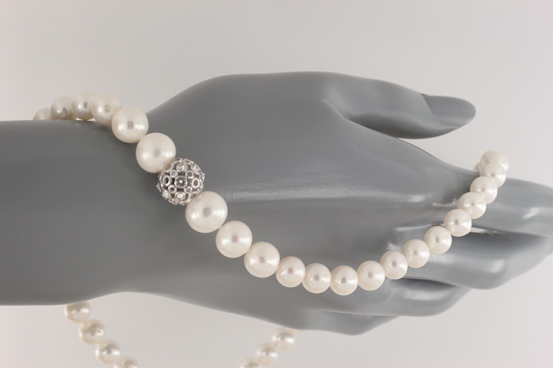 Paveikslėlis Vėriniai iš perlų 42-45 cm