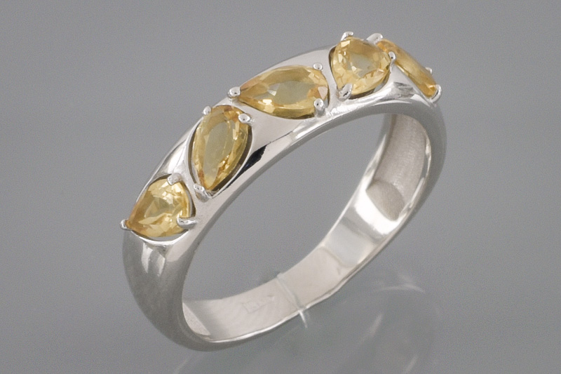 Изображение Серебряное кольцо с цитринами