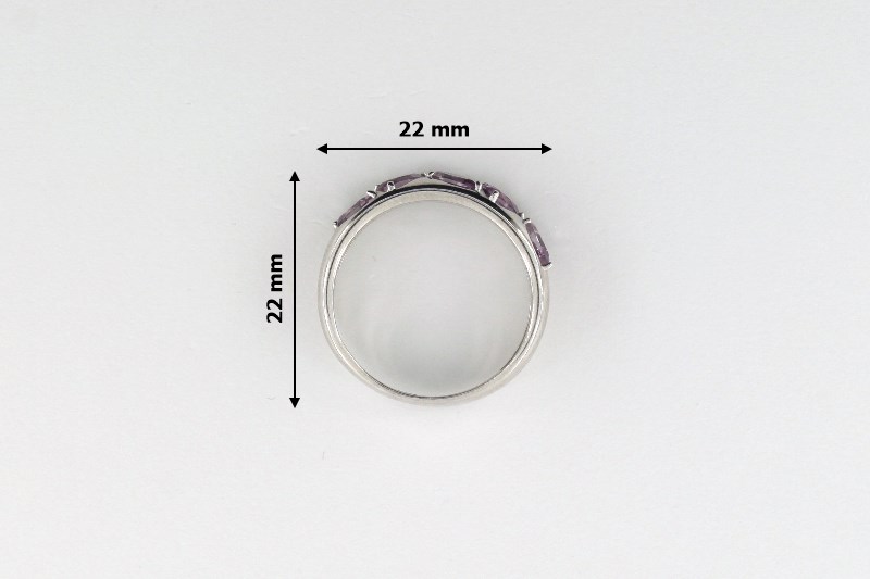 Paveikslėlis Sidabrinis žiedas su ametistais 17 mm