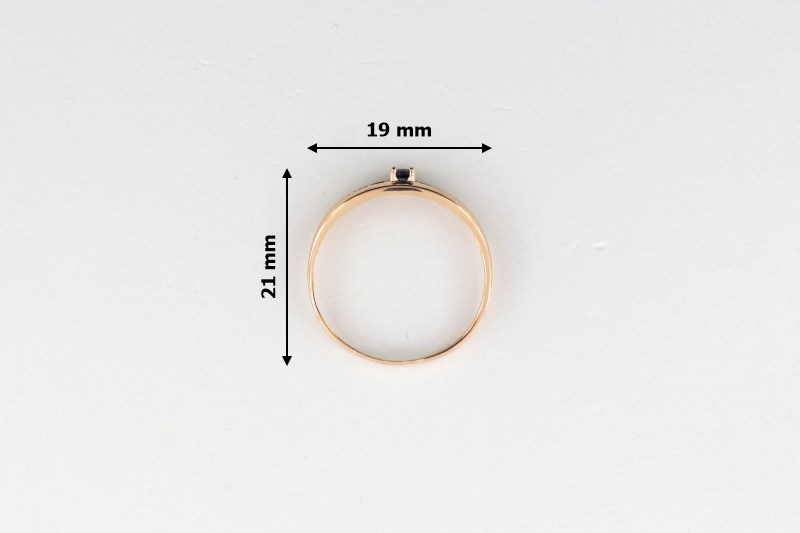 Изображение Золотое кольцо с сапфирами