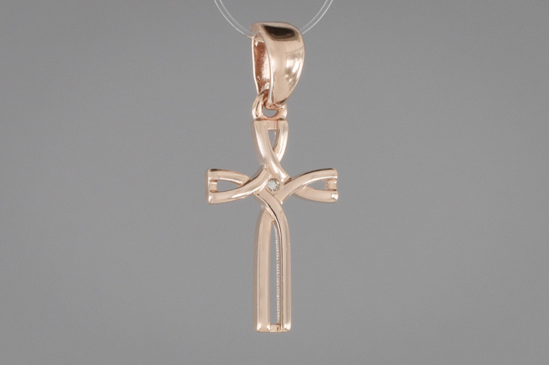 Изображение Католический крестик из позолоченного серебра с бриллиантом 