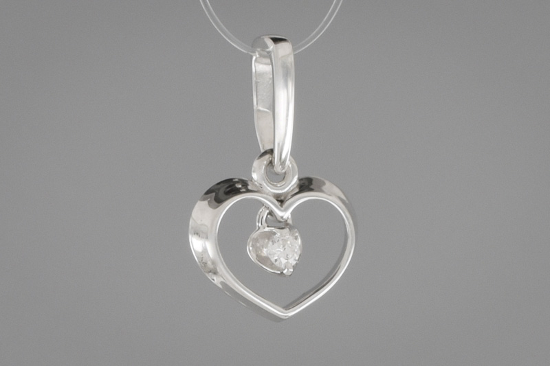 Изображение Подвеска из белого золота с бриллиантом "Сердце"