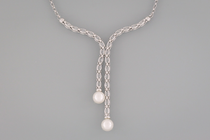Paveikslėlis Sidabrinė grandinėlė su perlais ir cirkoniais 45 cm