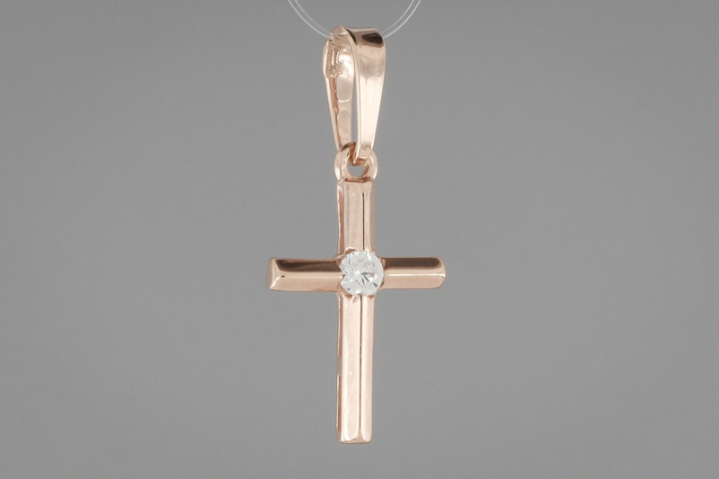 Изображение Католический крестик из позолоченного серебра с цирконом