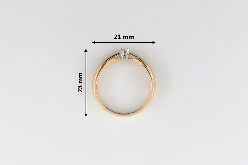 Изображение Золотое кольцо с бриллиантом 18 мм