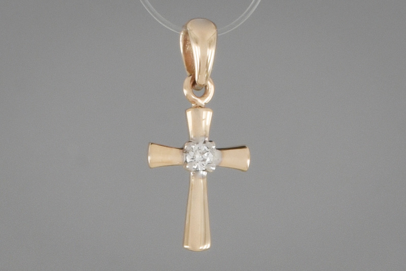 Изображение Золотой католический крестик с бриллиантом 