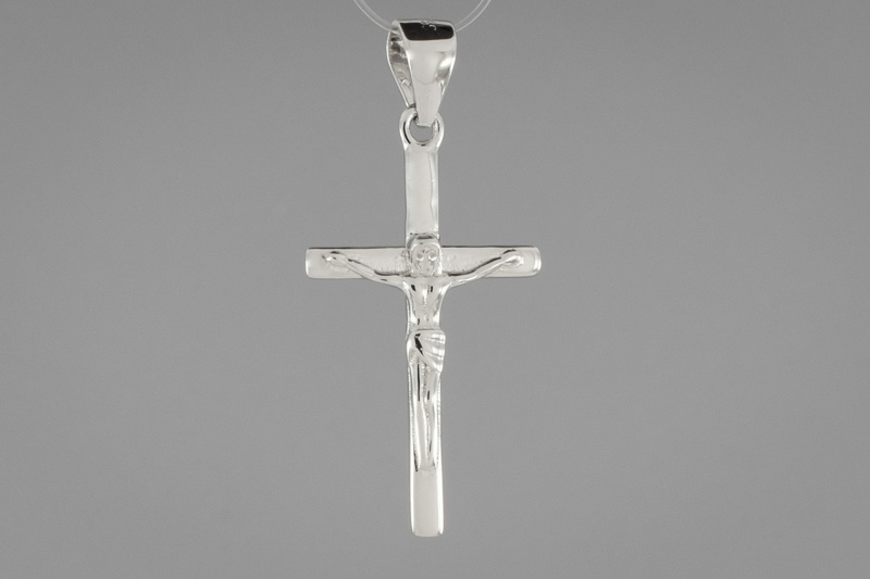 Изображение Серебряный католический крестик с цирконами