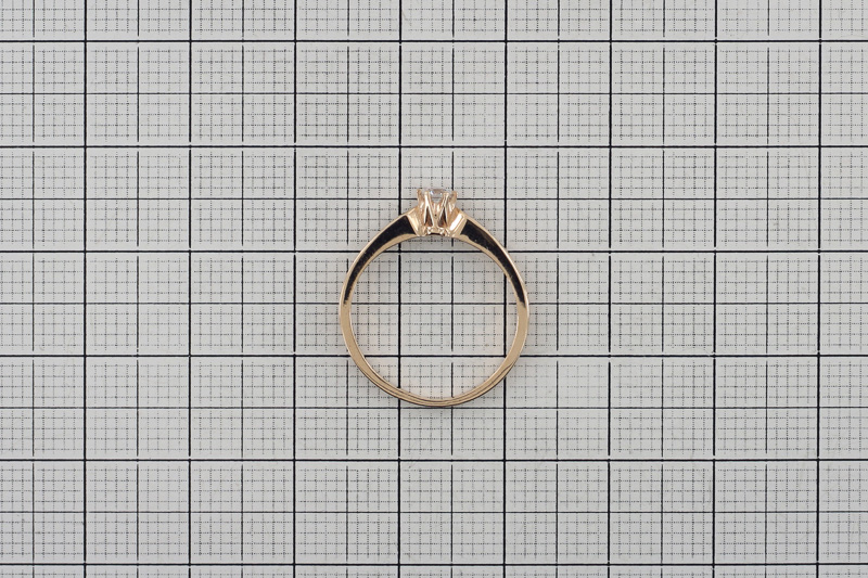 Изображение Золотое кольцо с цирконом 15,5 мм