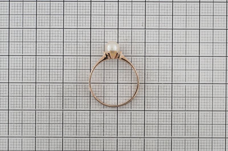 Paveikslėlis Auksinis žiedas su perlu 17 mm