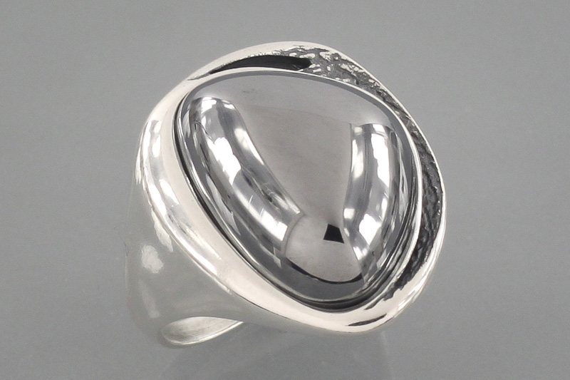 Изображение Серебряное кольцо с гематитом