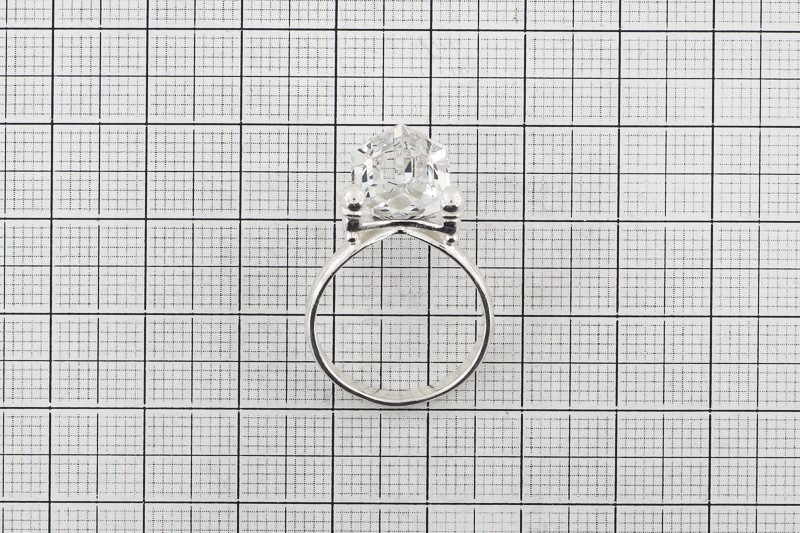 Paveikslėlis Sidabrinis žiedas su Swarovski kristalu 19 mm
